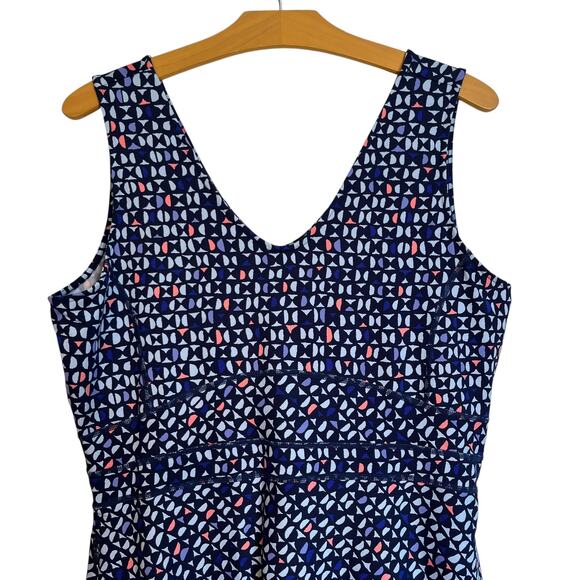 Title Nine Dream V Neck Dress Wild Waves Geometric Print Navy Blue Travel Size L - Picture 4 of 11